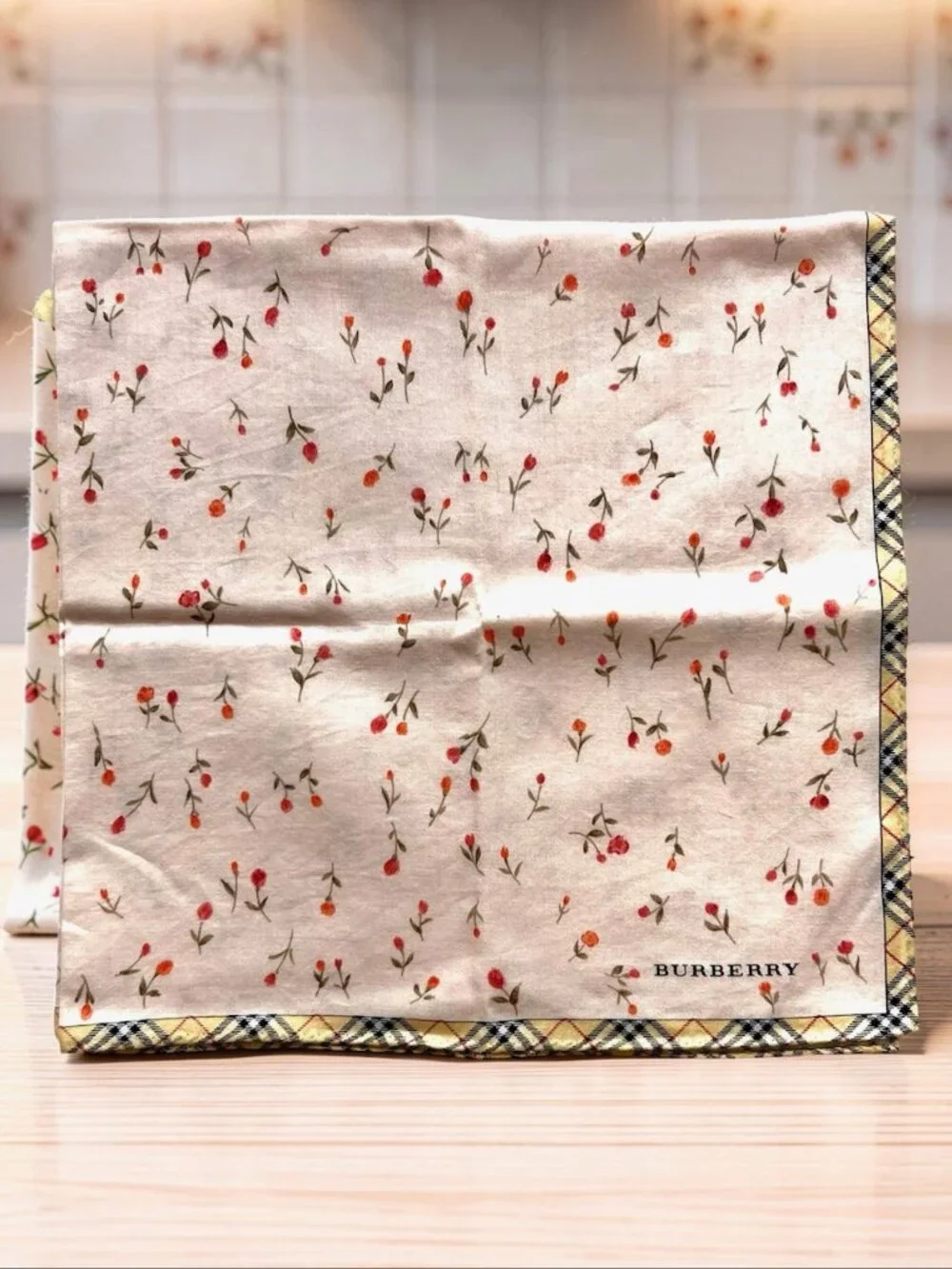 New Never Worn Burberry Neck-kerchief cotton 19.5" Pink Peach  Floral Nova (96 - Picture 2 of 9